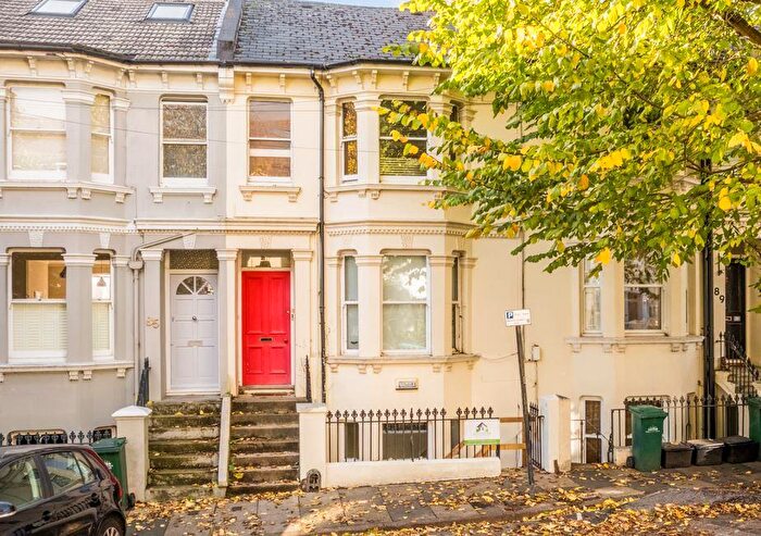 2 Bedroom Apartment For Sale In Shaftesbury Road, Brighton, BN1