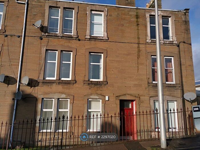 2 Bedroom Flat To Rent In Church Street, Broughty Ferry, Dundee, DD5
