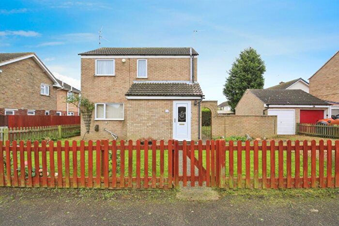3 Bedroom Detached House For Sale In Drybread Road, Whittlesey, Peterborough, PE7