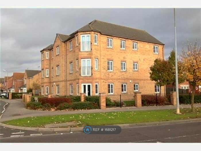 2 Bedroom Flat To Rent In Chandlers Court, Hull, HU9