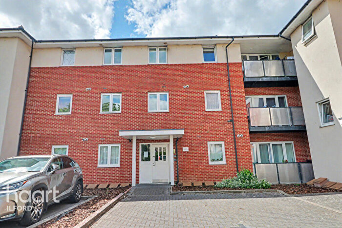 2 Bedroom Apartment For Sale In Medici Close, Ilford, IG3