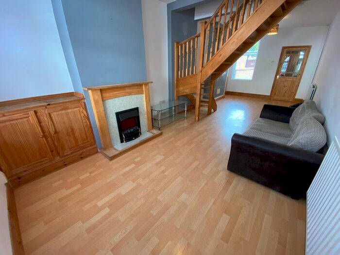 3 Bedroom Terraced House To Rent In Harold Street, Leicester, LE2