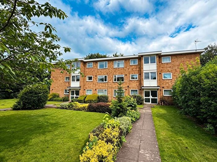 2 Bedroom Flat For Sale In Langbay Court, Coventry, CV2