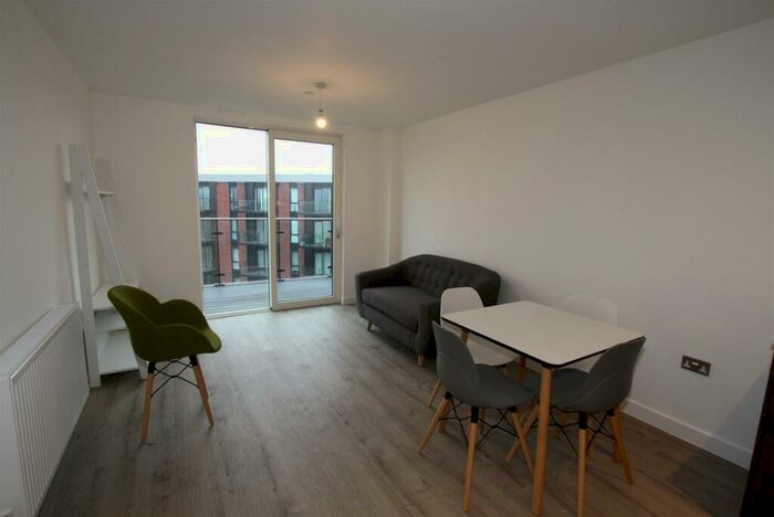 1 Bedroom Apartment To Rent In Middlewood Locks, Salford, M5