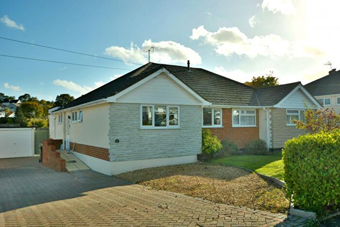 3 Bedroom Bungalow For Sale In Heron Drive, Colehill, BH21