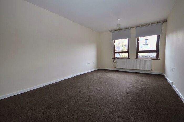 1 Bedroom Flat To Rent In Market Close, Kilsyth, G65