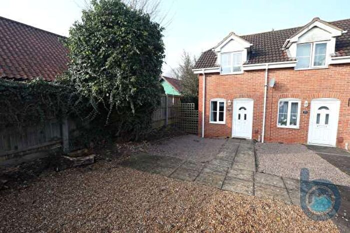 1 Bedroom End Of Terrace House To Rent In South Street, Stanground, Peterborough, PE2