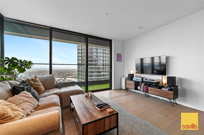 2 Bedroom Apartment For Sale In Bagshaw Building, Wards Place, Isle Of Dogs, London, E14
