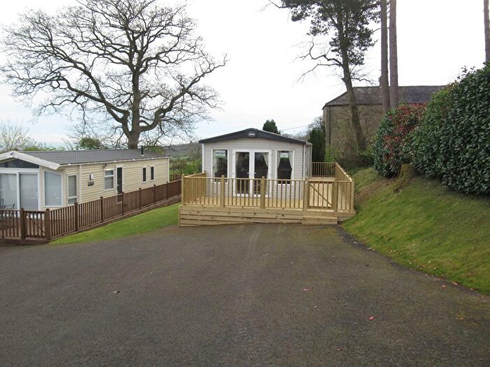 2 Bedroom Mobile/park Home For Sale In Causey Hill, Hexham, NE46