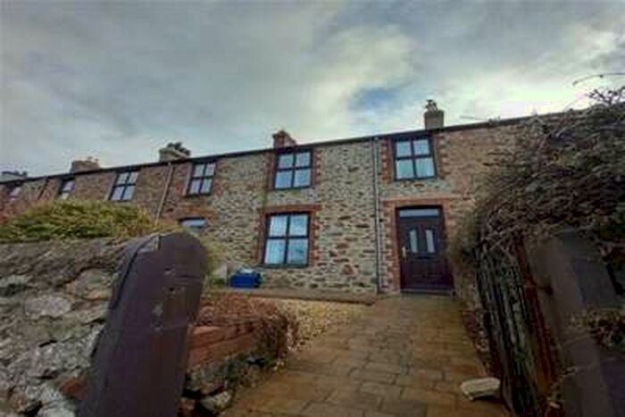 3 Bedroom Terraced House To Rent In Sea View Terrace, Y Felinheli, LL56