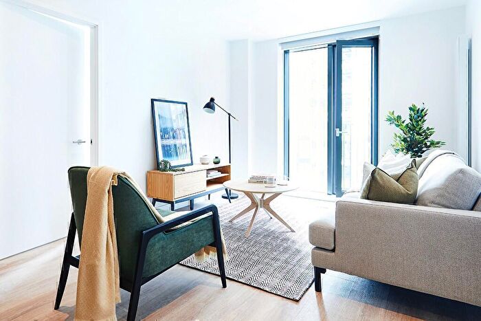 2 Bedroom Apartment To Rent In Nobel Way, Manchester, M1