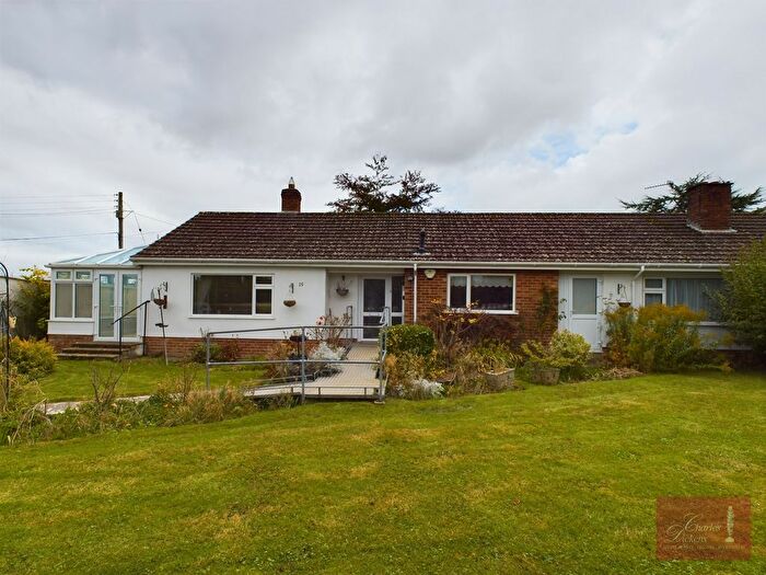 3 Bedroom Semi-Detached Bungalow For Sale In Church Lane, Chilton Polden, Bridgwater, TA7