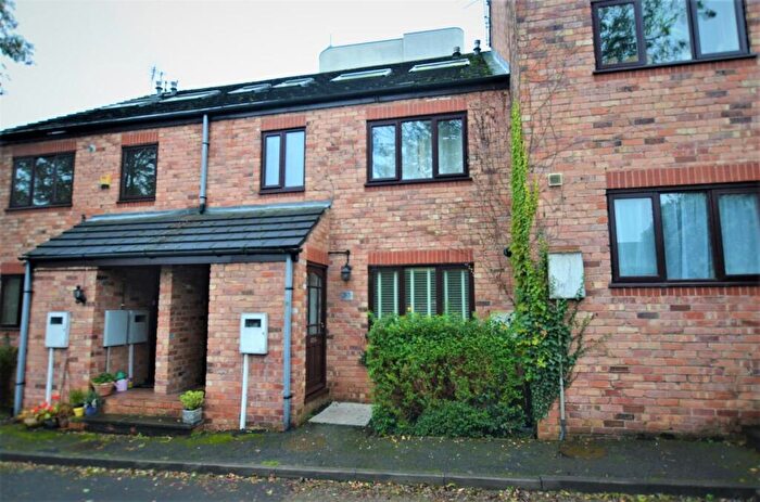 2 Bedroom Apartment To Rent In St Mary's Court, Duke Street, Derby, DE1