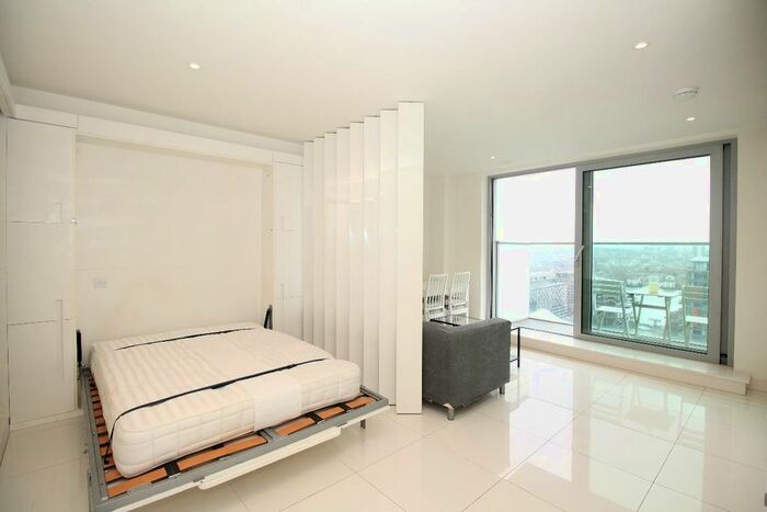 Studio To Rent In Pan Peninsule, East Tower, Canary Wharf, E14