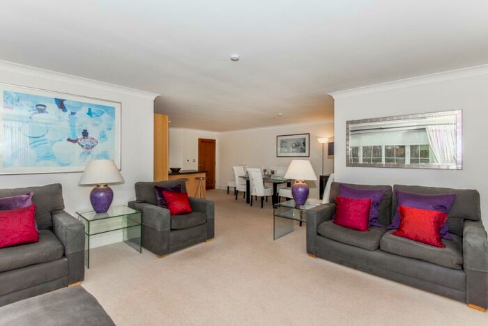 2 Bedroom Apartment To Rent In Clearwater Place, Oxford, OX2