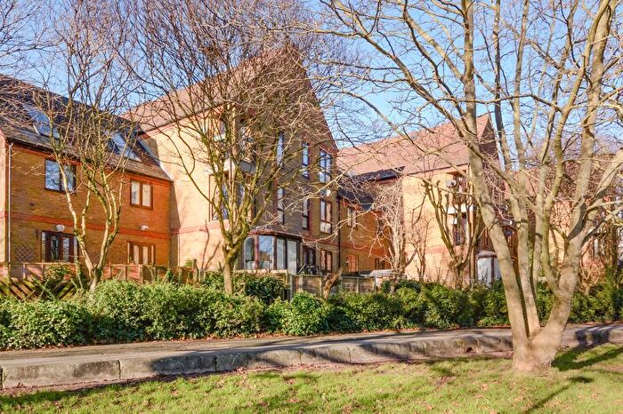 1 Bedroom Flat To Rent In Brunswick Quay, London, SE16