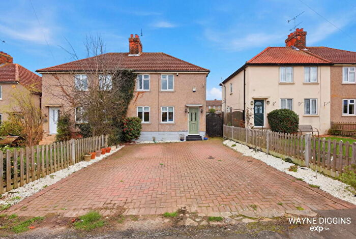 3 Bedroom Semi-Detached House For Sale In Pound Lane, Orsett, Grays, RM16
