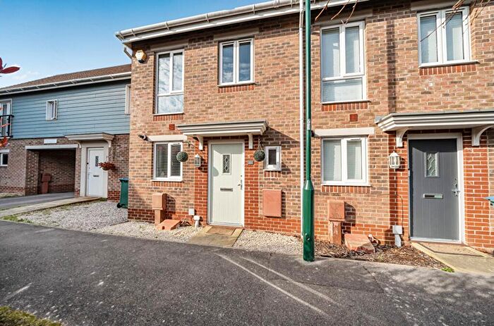 2 Bedroom Terraced House For Sale In Wish Field Drive, Felpham, PO22