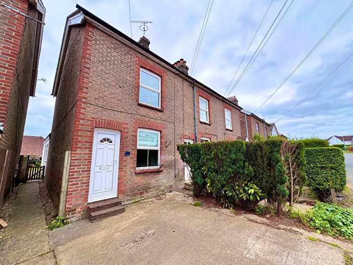 2 Bedroom Semi-Detached House To Rent In Blackness Villas, Crowborough, TN6