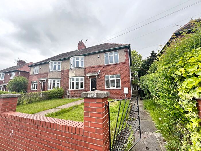2 Bedroom Flat To Rent In Great North Road, Gosforth, Newcastle Upon Tyne, NE3