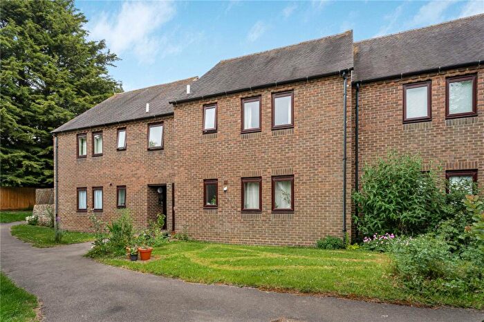 1 Bedroom Apartment For Sale In Goose Green Close, Wolvercote, OX2