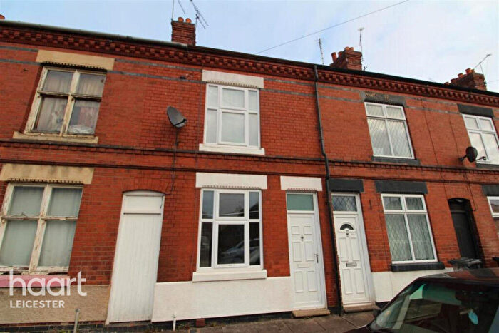 2 Bedroom Terraced House To Rent In Dartford Road, Leicester, LE2