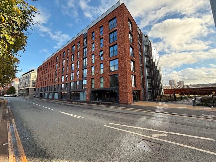 2 Bedroom Flat To Rent In Merchants Wharf, Commerce Way, Salford, M5