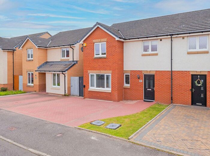3 Bedroom Semi-Detached House For Sale In Kilgannan Drive, Redding, FK2