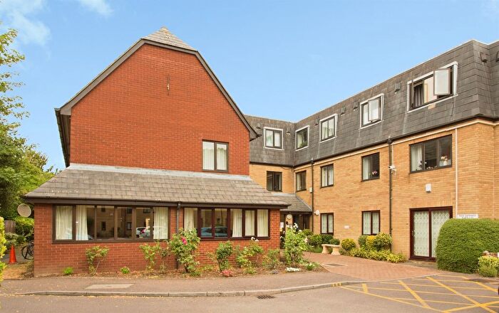 1 Bedroom Flat For Sale In Arbury Road, Cambridge, CB4