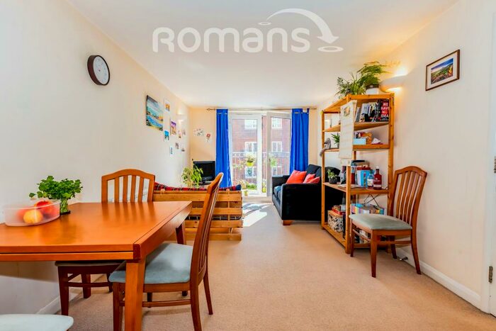 2 Bedroom Apartment To Rent In Chapter House, Farnborough, GU14