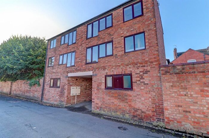 3 Bedroom Terraced House To Rent In Gordon Street, Leamington Spa, CV31