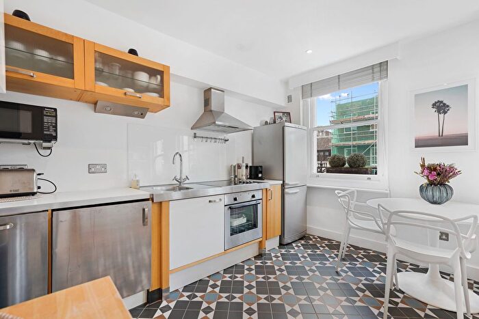 1 Bedroom Flat To Rent In Weymouth Street, Marylebone, London, W1G