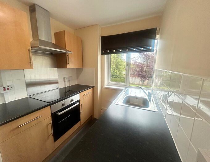 2 Bedroom Flat To Rent In Guy Lane, Waverton, Chester, CH3