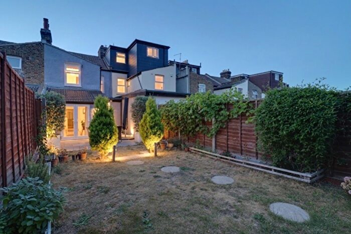 3 Bedroom Terraced House For Sale In Homesdale Road, Bromley, BR2