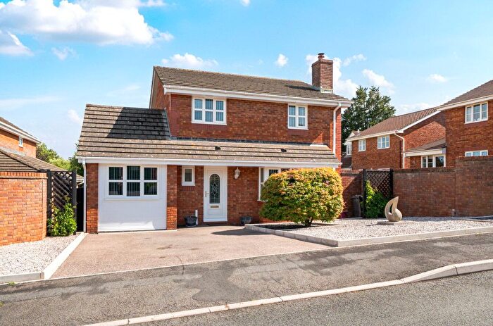 4 Bedroom Detached House For Sale In Alphington, Exeter, EX2