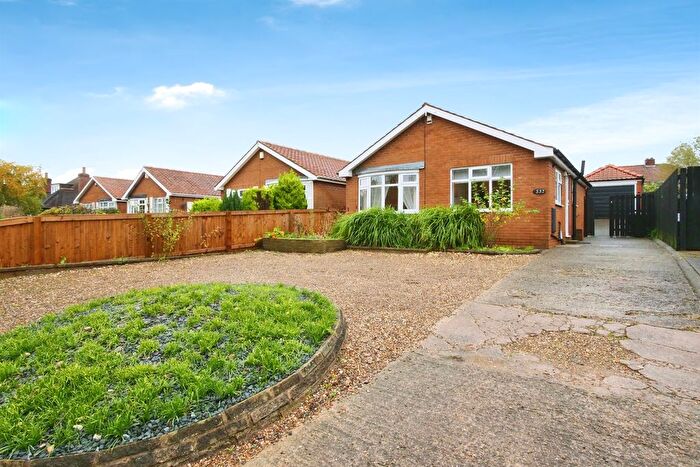 2 Bedroom Detached Bungalow For Sale In Huntington Road, York, YO31
