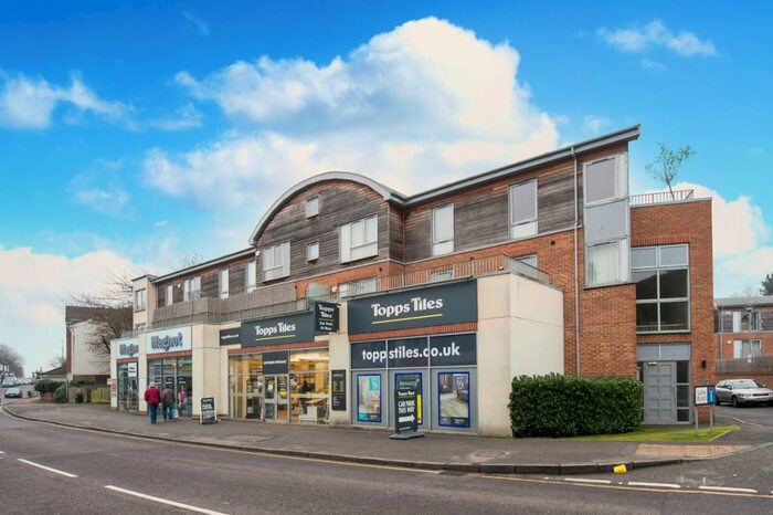 2 Bedroom Apartment To Rent In Luna Place St. Albans, AL1