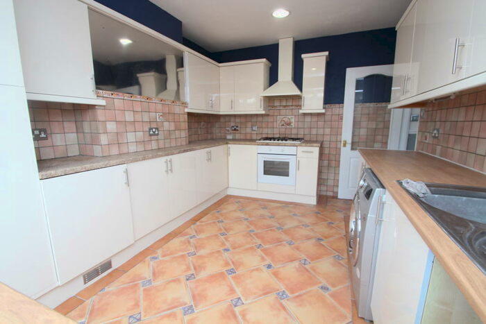 3 Bedroom Terraced House To Rent In Zero Deposit Option Available. Therapia Lane, Croydon, CR0
