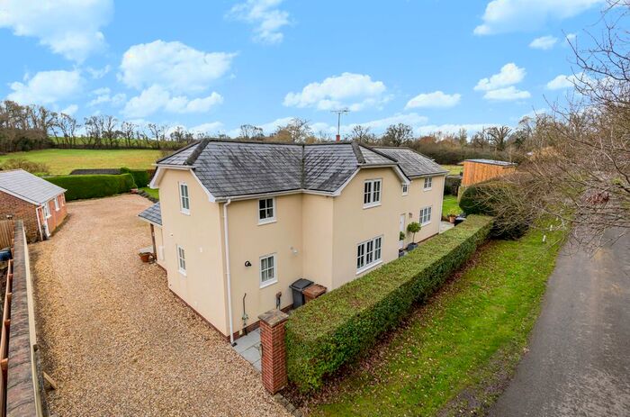 4 Bedroom Detached House For Sale In Wellow Drove, West Wellow, Romsey, Hampshire SO51