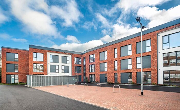 2 Bedroom Apartment To Rent In Wella Road, Basingstoke, RG22