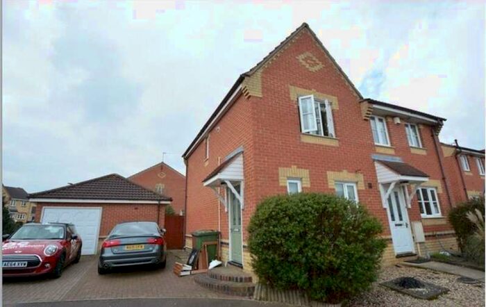 2 Bedroom Detached House To Rent In Turnstone Way Stanground, Peterborough, PE2