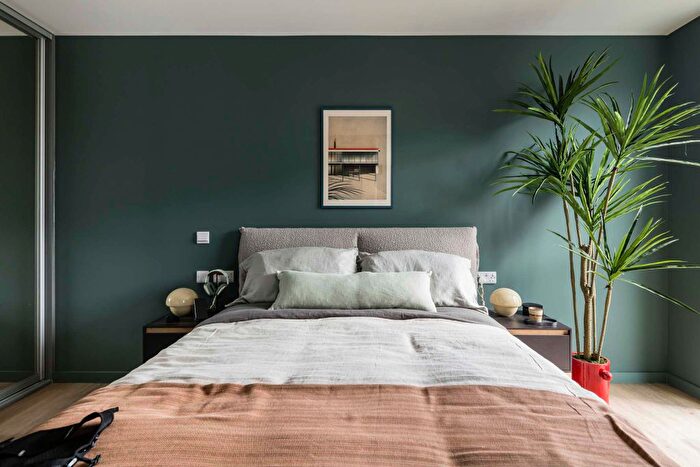 1 Bedroom Flat To Rent In Hayes, UB3
