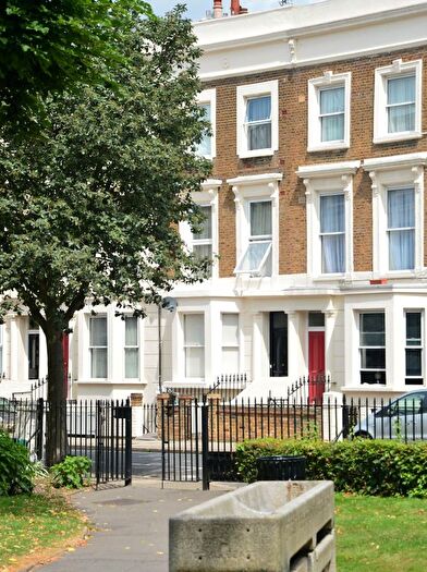 2 Bedroom Flat For Sale In Edbrooke Road, Maida Vale, London, W9