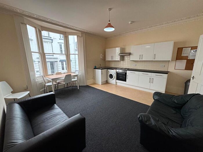 4 Bedroom Terraced House To Rent In Chesham Road, Brighton, BN2