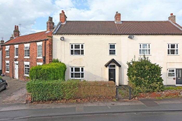 3 Bedroom Detached House To Rent In York Road, Riccall, York, YO19