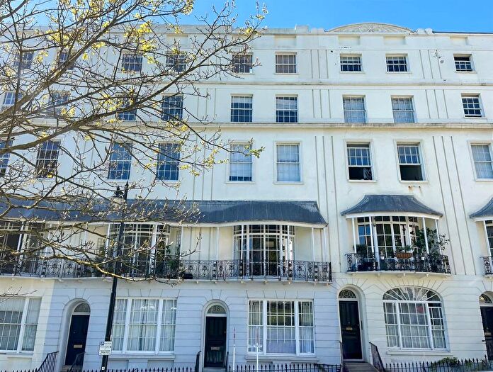 1 Bedroom Flat To Rent In Wellington Square, Hastings, TN34