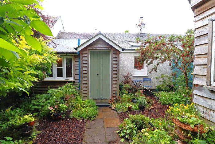 2 Bedroom Cottage For Sale In Glenlia, Foyers, Inverness, IV2