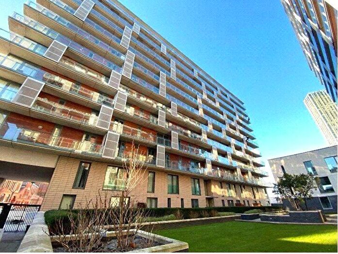 1 Bedroom Apartment To Rent In Spectrum Block, Blackfriars Road, Manchester City Centre, Salford, M3