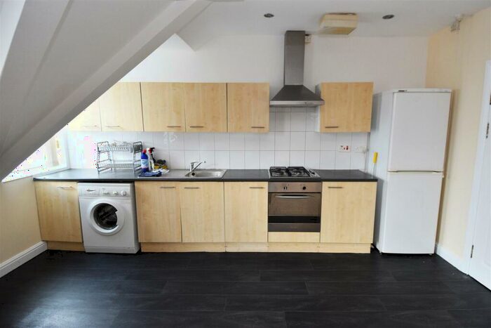 1 Bedroom Apartment To Rent In Gillott Road, Birmingham, West Midlands, B16