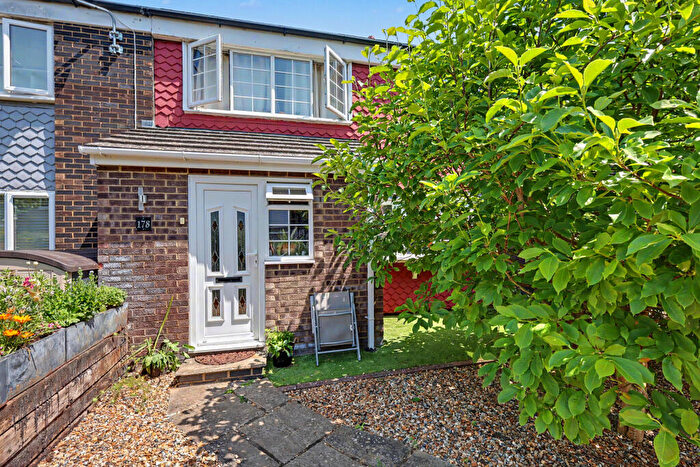 3 Bedroom Terraced House For Sale In Lonsdale Road, Stevenage, Hertfordshire, SG1